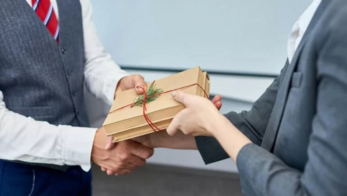 20+ món quà tặng đối tác đẳng cấp, phù hợp nhiều dịp lễ